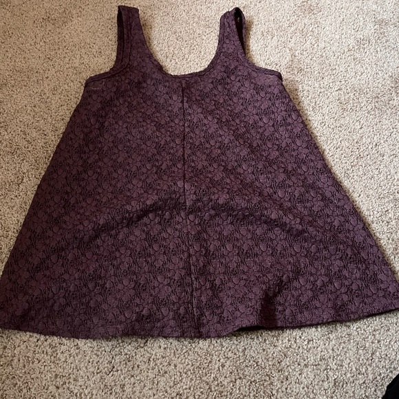 American Eagle Crochet Floral Pattern Tank - Picture 1 of 2